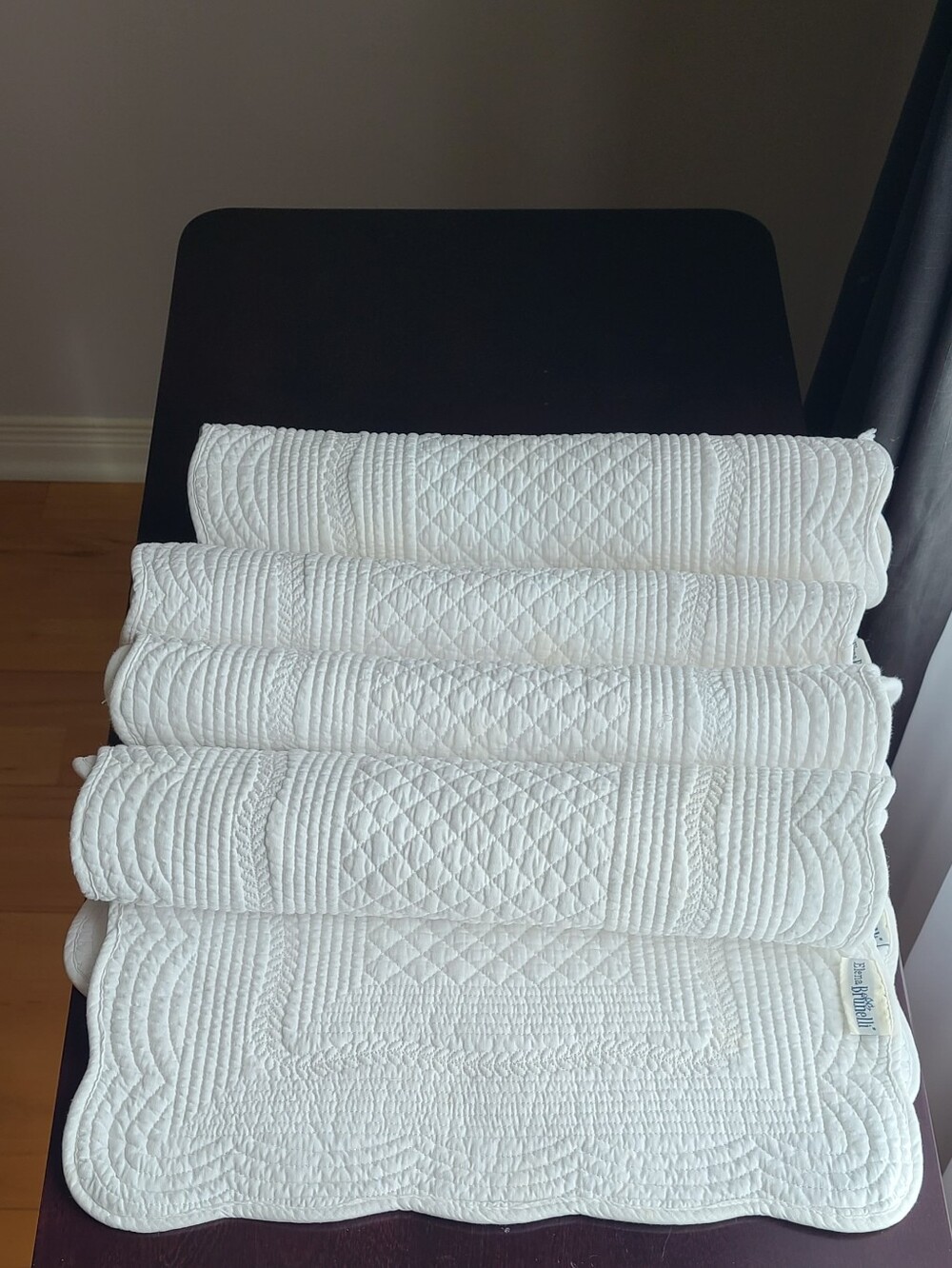 Elena Brumelli Placemat Scalloped Edge